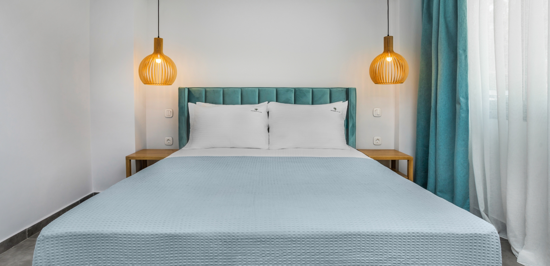 Dionisos Luxury Villas