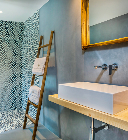 Dionisos Luxury Villas