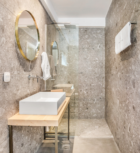 Dionisos Luxury Villas