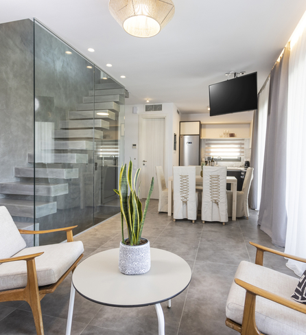 Dionisos Luxury Villas