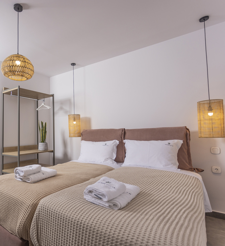 Dionisos Luxury Villas