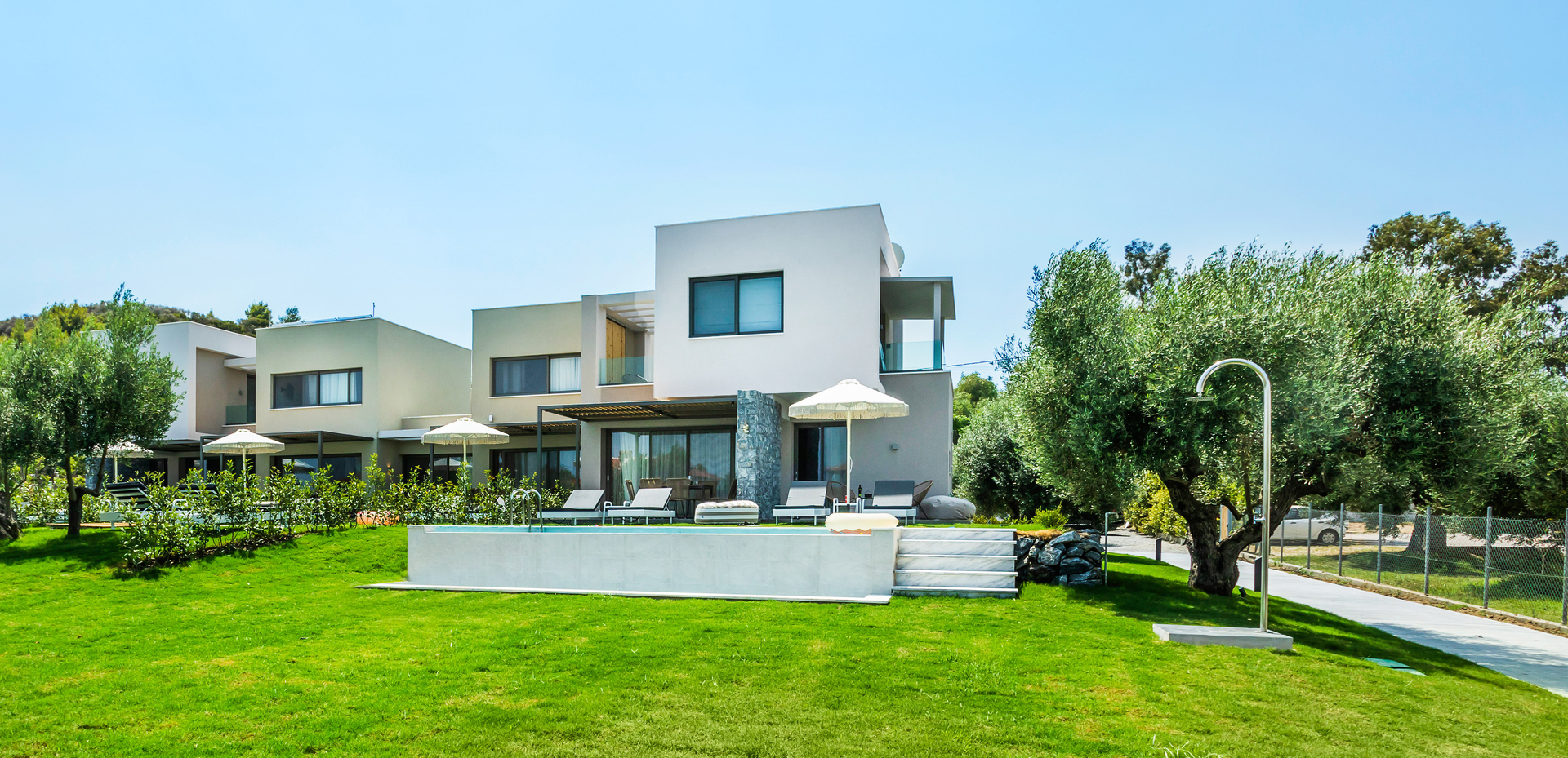 Dionisos Luxury Villas