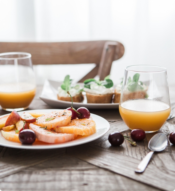 Πλούσιο και γευστικό ελληνικό πρωϊνό στο Dionisos Villas στο Πευκοχώρι Χαλκιδικής