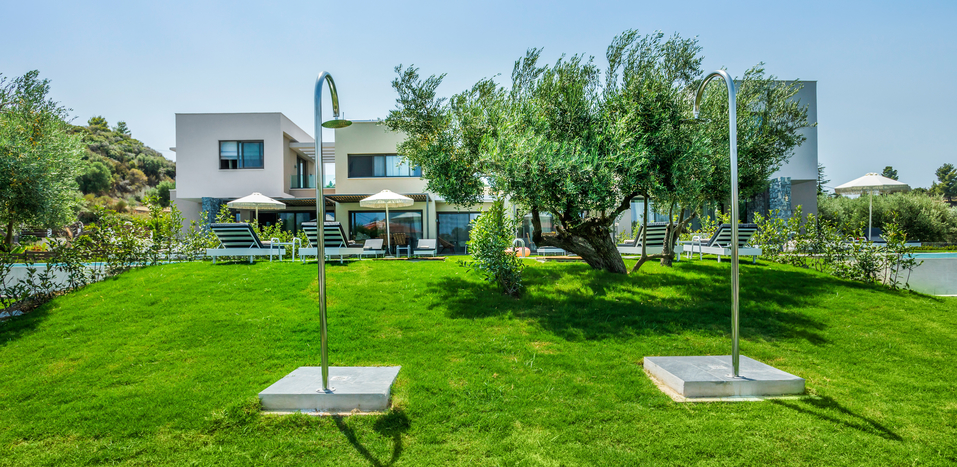 Dionisos Luxury Villas